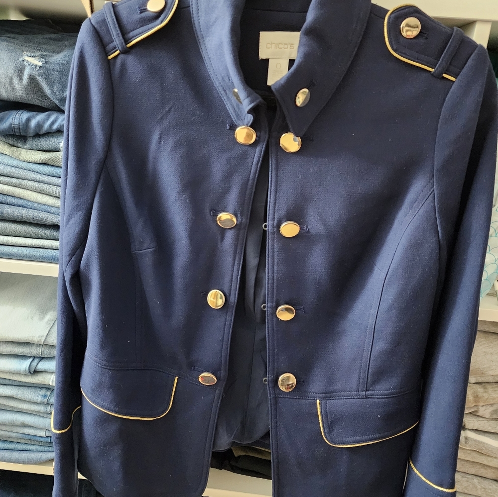 Womens Jacket - Picture 3 of 5